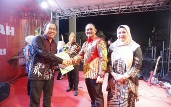 Palopo Tutup Rangkaian HUT RI ke-81 dengan Semangat Persatuan Palopo Tutup Rangkaian HUT RI ke-81 dengan Semangat Persatuan