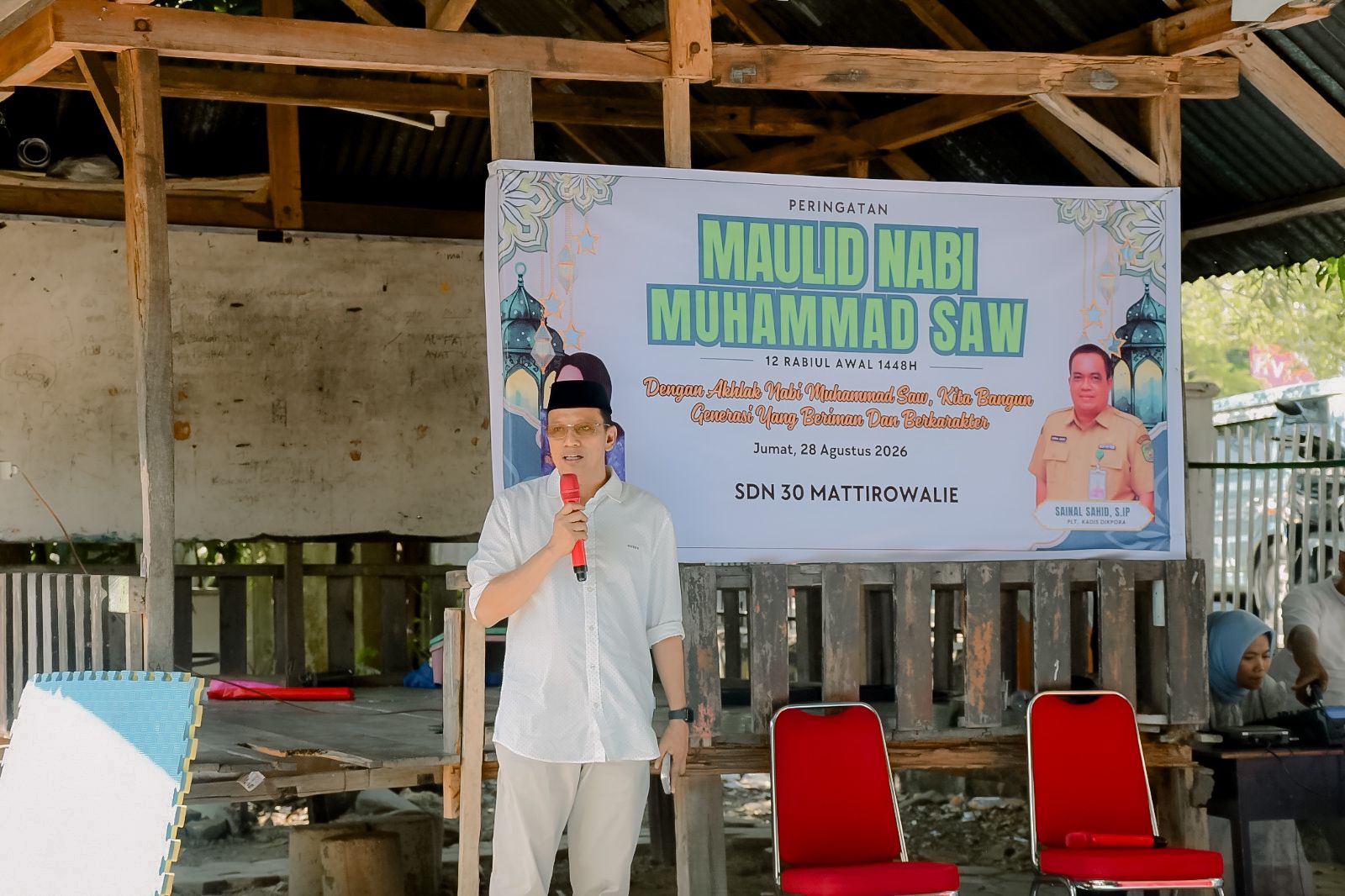 Hadiri Maulid Nabi di SDN 30 Mattirowalie, Pj Sekda Palopo Tekankan Pendidikan Karakter