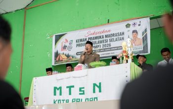 Pemkot Palopo Lepas 50 Peserta Kemah Pramuka Madrasah ke Gowa