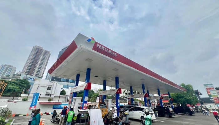 Pertamina Turunkan Harga Pertamax, Pertamax Turbo Turun hingga Rp1.000