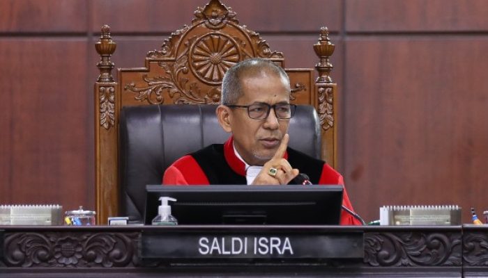 Hakim MK Soroti Kompensasi Rp300 Ribu bagi Penumpang Pesawat Terlambat