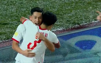 Timnas Indonesia Dibungkam Vietnam 0-3 di Stadion Pakansari