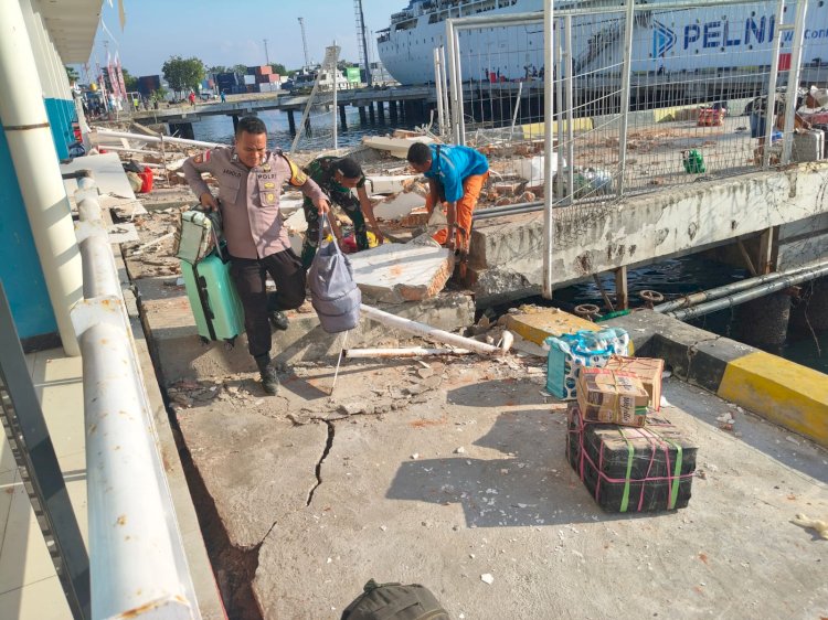 Gempa M7,7 di NTT Tewaskan 38 Orang, Ribuan Warga Mengungsi