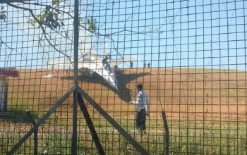 Pesawat Tempur Sukhoi Overrun di Bandara Sultan Hasanuddin Maros Pesawat Tempur Sukhoi Overrun di Bandara Sultan Hasanuddin Maros
