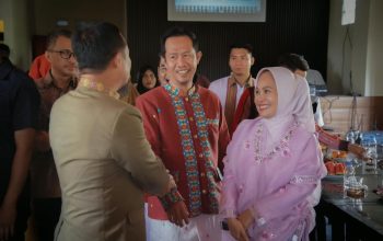 Wali Kota Palopo Hadiri HUT ke-69 Tana Toraja, Pemprov Sulsel Salurkan Bantuan Rp7 Miliar