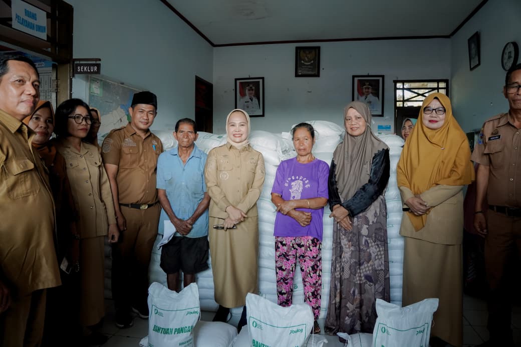 2.762 Penerima di Telluwanua Dapat Bantuan Beras CPP