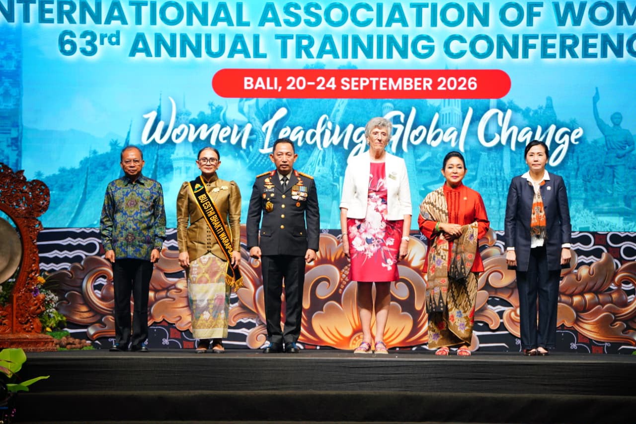 Kapolri Dorong Polwan Indonesia Tingkatkan Daya Saing Internasional