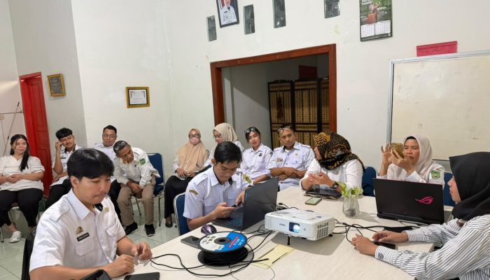 Diskominfo Palopo Lanjutkan Coaching Clinic PPID di Disdukcapil