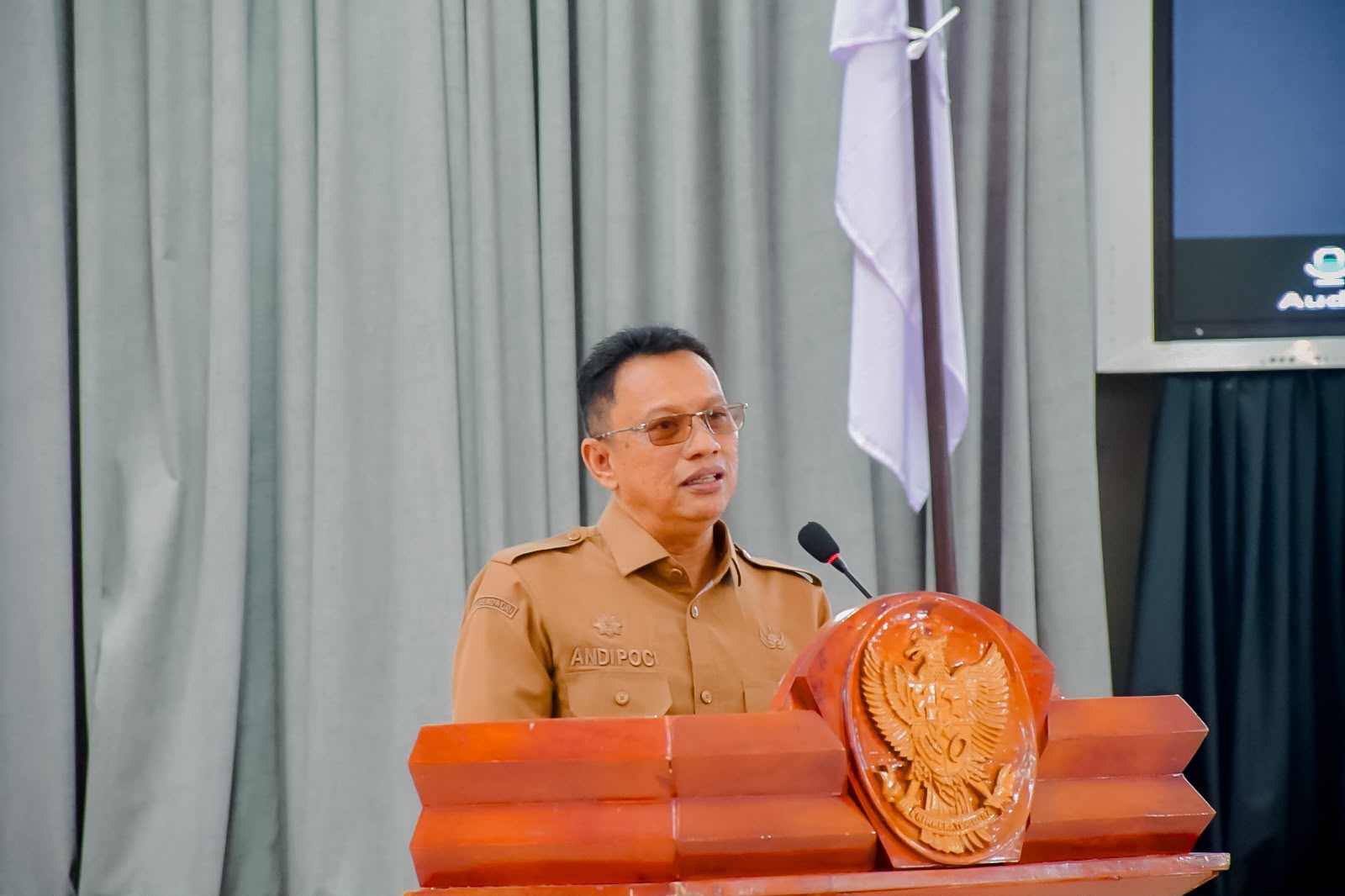 Palopo Kaji Produksi Rumput Laut di Laut dan Tambak Bersama Unhas