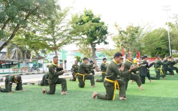 Kodim 1403/Palopo Gelar Latihan Pencak Silat Militer untuk Asah Kemampuan Prajurit Kodim 1403/Palopo Gelar Latihan Pencak Silat Militer untuk Asah Kemampuan Prajurit
