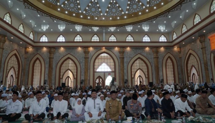 Maulid Nabi di Masjid Agung Belopa, Patahudding Ajak Warga Teladani Rasulullah