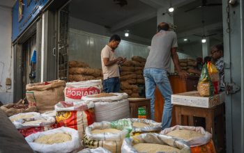 Penyaluran Beras Bantuan di Wara Utara Belum Berjalan, Warga Mulai Mengeluh
