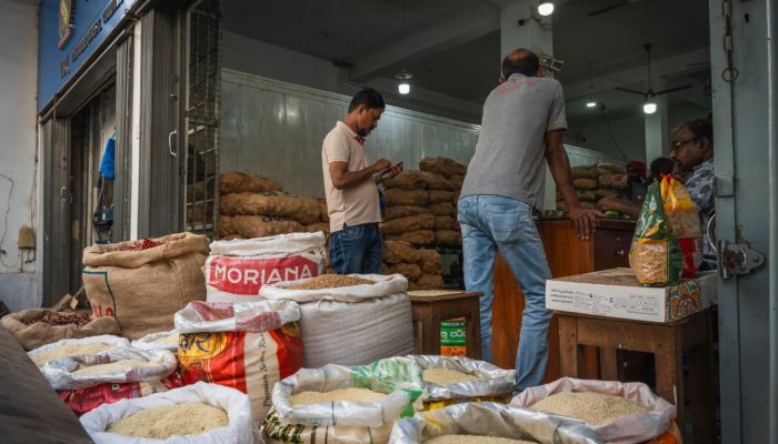 Penyaluran Beras Bantuan di Wara Utara Belum Berjalan, Warga Mulai Mengeluh