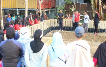 Olahraga Pagi, Bupati Bone Pantau Kebersihan Kota Jelang Adipura 2026