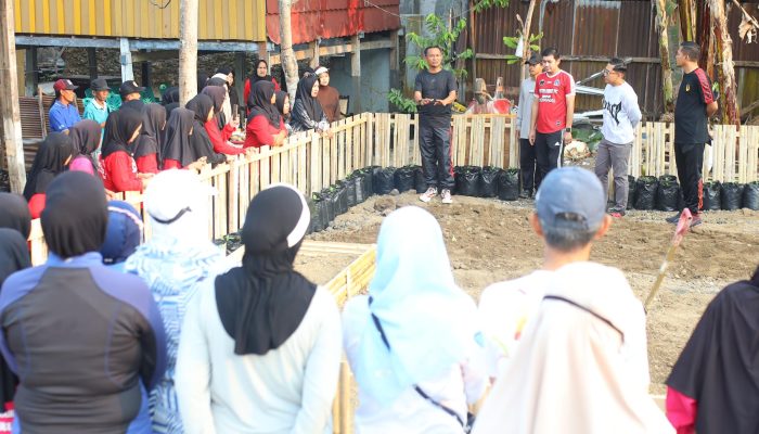 Olahraga Pagi, Bupati Bone Pantau Kebersihan Kota Jelang Adipura 2026