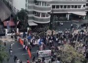 Mahasiswa Demo di Jakarta, Lima Tuntutan Disuarakan dari Karhutla hingga Biaya Pendidikan