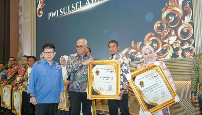 Bupati Luwu Sabet Penghargaan Bergengsi pada PWI Sulsel Awards 2026