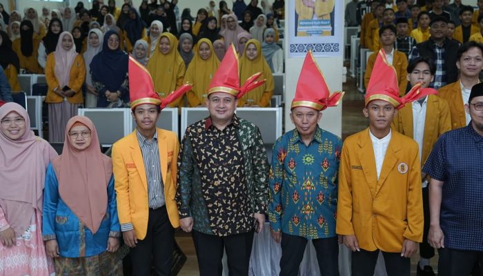Kukuhkan Pengurus Baru, Appi Ajak IPM Makassar Jadi Mitra Pemerintah