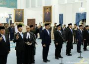 Prabowo Lantik 9 Pejabat Baru, Kepala BNPB hingga Wakil Panglima TNI Berganti Prabowo Lantik 9 Pejabat Baru, Kepala BNPB hingga Wakil Panglima TNI Berganti